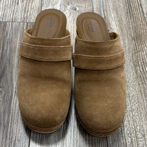 Crocs Sarah Triple Comfort Heels
